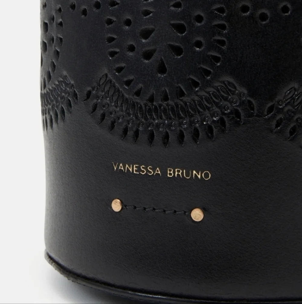 New Vanessa Bruno Holly Leather Mini Seau Limited Edition Black Bucket Handbag